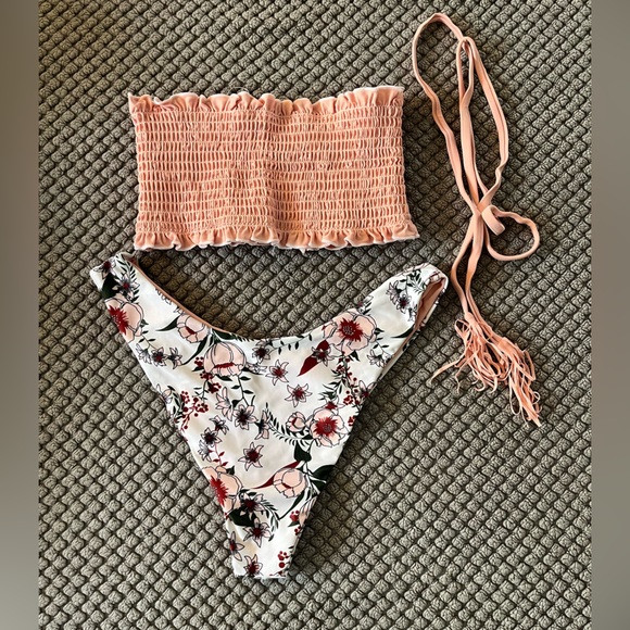 NWOT Bathing Suit - Picture 1 of 8